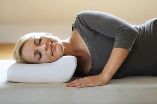Bezug für SISSEL Nackenkissen, Velour ecru