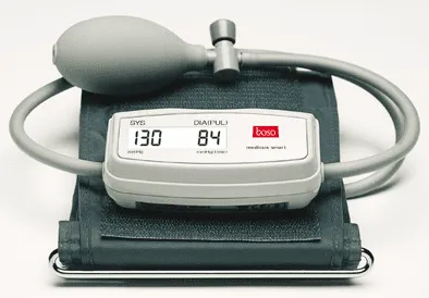 boso medicus smart Blutdruckmessgerät mit Standardmanschette 22-32 cm